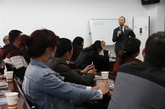 蜀食一家五馅包